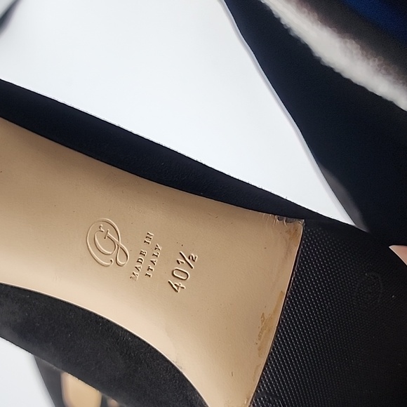 M. GEMI Black Suede Stiletto Heeled Pump with Pointed-toe, size 40½ - Picture 7 of 8